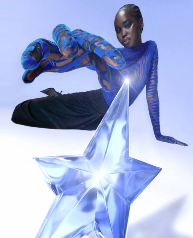 Mugler - The Circle