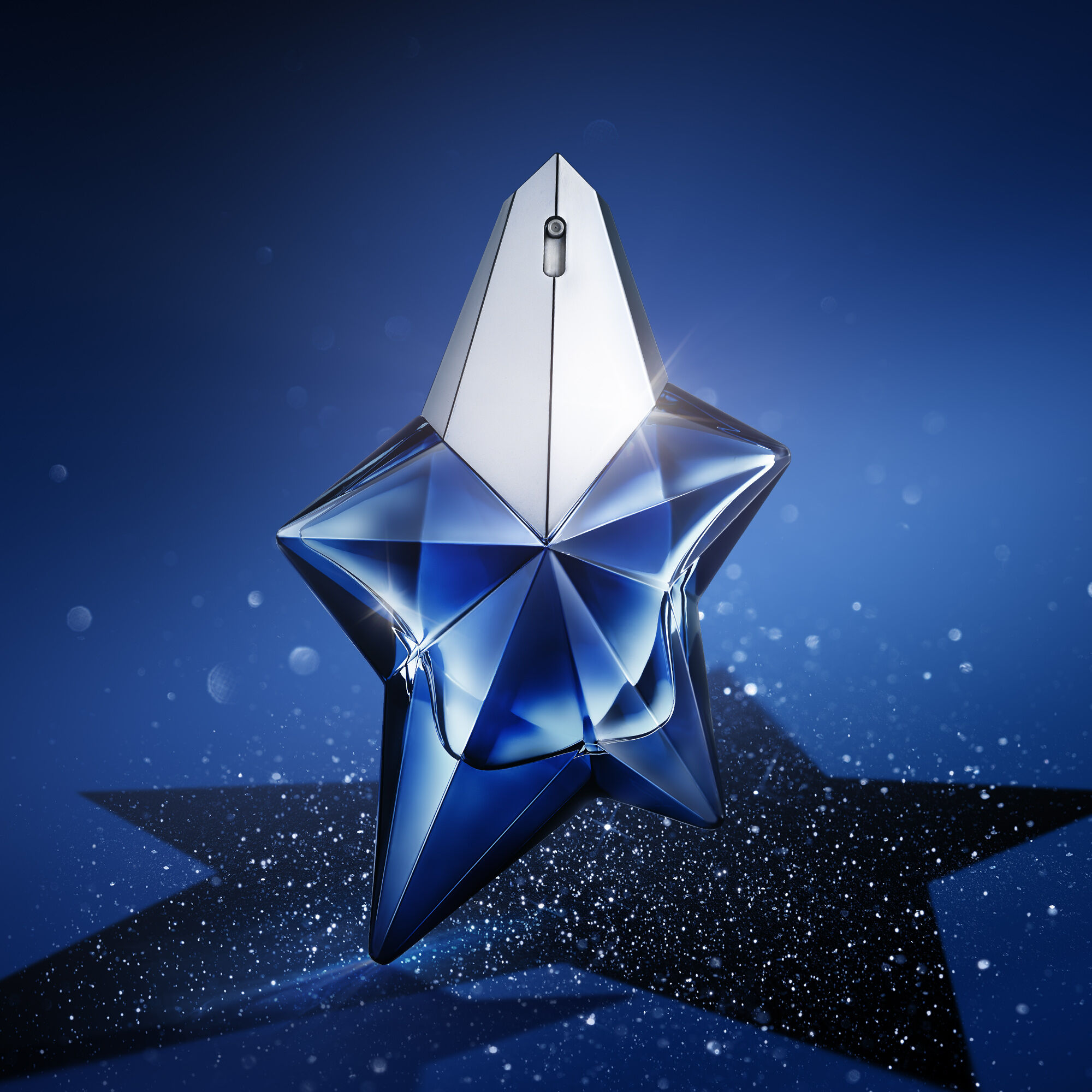 Get your Angel Elixir Eau De Parfum Duo with 5 ml Mugler gift set