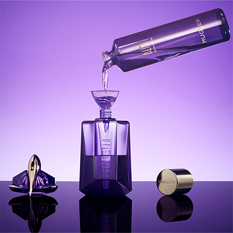 MUGLER WORLD Refill your bottle anywhere with MUGLER Refill bottles