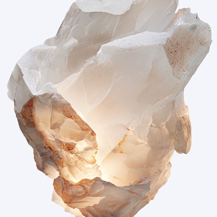 Luminous crystal-inspired ingredient visual for Angel Blush by Mugler fragrance : musk​