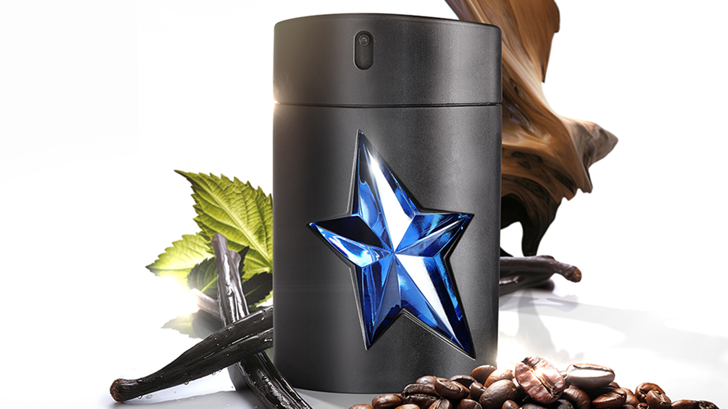 A*Men Mugler bottle with coffee beans, vanilla pods and wood